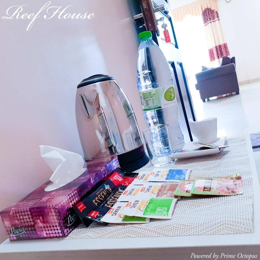 Reef Guest House มาเล ภายนอก รูปภาพ