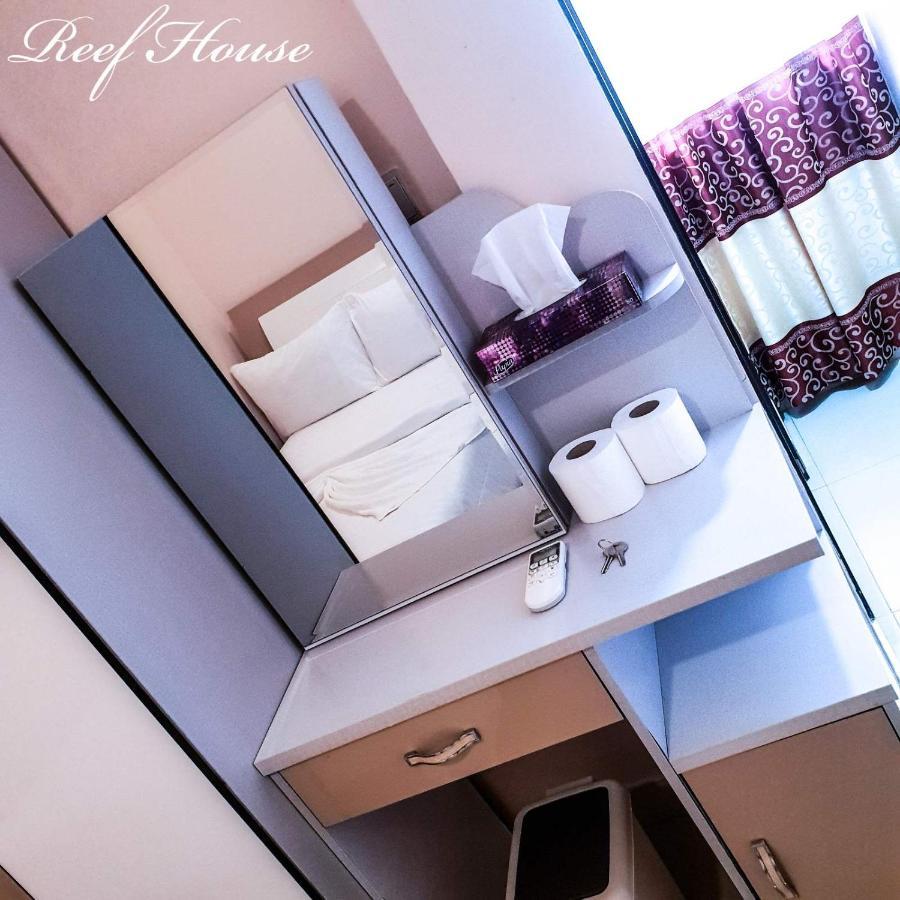 Reef Guest House มาเล ภายนอก รูปภาพ
